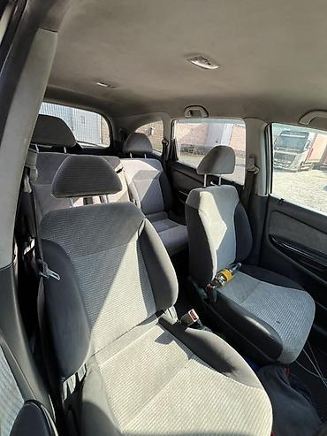 стрим крыло: Honda Stream: 2002 г., 1.7 л, Автомат, Бензин, Минивэн — 1