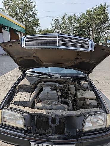 x class: Mercedes-Benz C-Class: 1993 г., 1.8 л, Механика, Бензин, Седан — 9