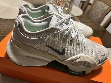 ugg moon boot: Nike Air Zoom SuperRep – trenažne patike - Model: Nike Air Zoom — 3