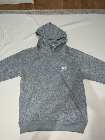 сумка мужская через плечо: Абсолютно новая толстовка Nike
Размеры: M,L
Качество идеальное