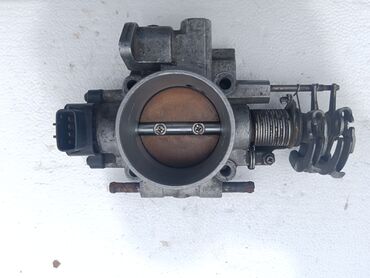 Дроссельные заслонки: Дроссельная заслонка 2004 г., Б/у, Оригинал, Япония — 11