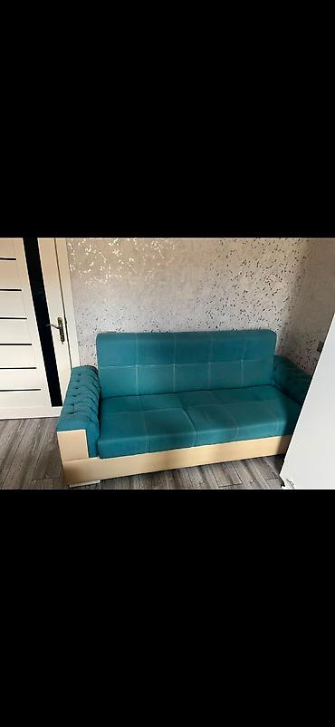 divan ustu: Məhsul: 3 nəfərlik yumşaq divan - Rəng: firuzə uzunluğu 2.20sm — 2