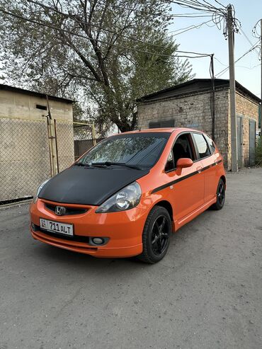 Honda: Honda Jazz: 2003 г., 1.5 л, Механика, Бензин, Хэтчбэк