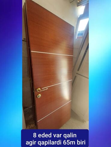 Jalüz qapılar: Məhsul: Daxili otaq qapıları - Material: Ağac teksturalı, tünd