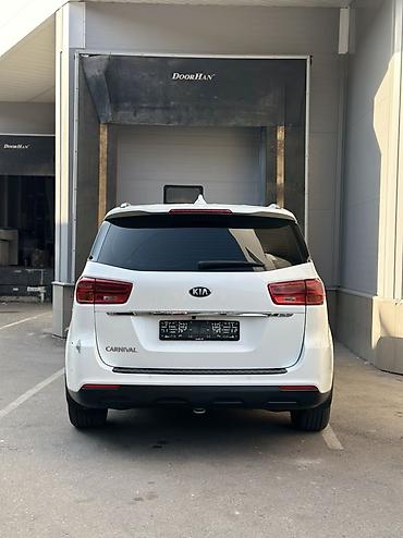 rolls rois: Kia Carnival: 2019 г., 2.2 л, Автомат, Дизель, Минивэн — 6