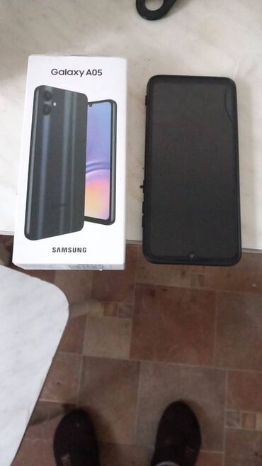 телефон самсунг с 9: Samsung A7