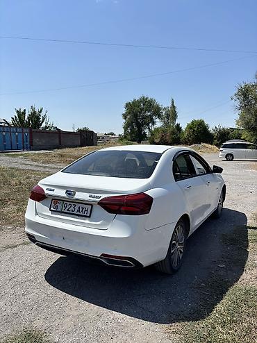 мини электро: Geely Emgrand: 2018 г., Автомат, Электромобиль, Седан — 2