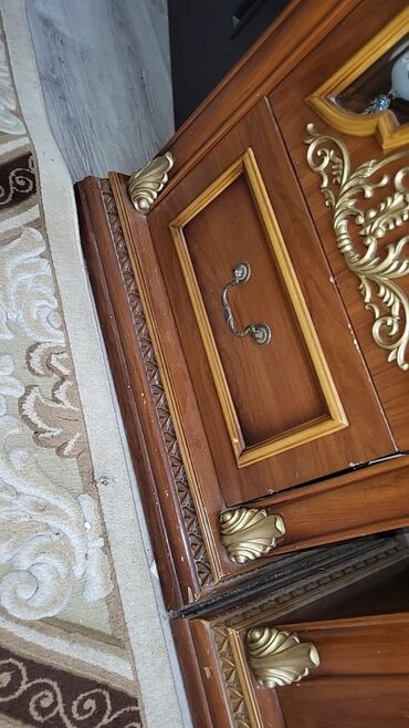 Qonaq otağı dəstləri: Qonaq Dəsti Fısdıq agacından satılır qiyməti 5000 manat dəstə daxildi — 10