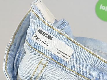 pull bear wyprzedaż: Bershka, Szorty damskie, rozmiar S — 4