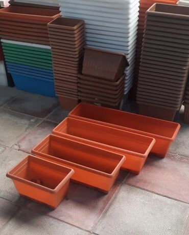 Bitkilər üçün dibçəklər: Dibcek dibcek qabi asma kvadrat balkon ag gul qabi asilan balkon — 8