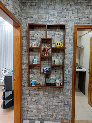 Uzunmüddətli kirayə mənzillər: Ev yeni təmirlidir. İstilik sistemi kombi var. Yasayis ucun butun — 6