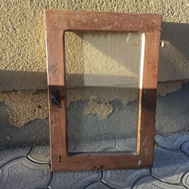 Prozori: Stolarija u odličnom stanju ako ste zainteresovani javite se br — 20