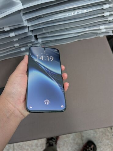 корпоративная симка: Vivo X200 Pro mini, Б/у, 512 ГБ, цвет - Черный, 1 SIM