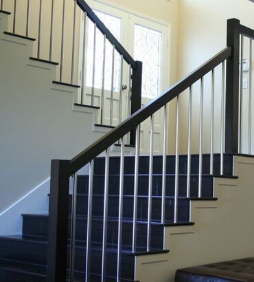 Деревянные лестницы: Лестницы и двери качественно !!! В стиле ХайТек и Классика !!!, из — 12