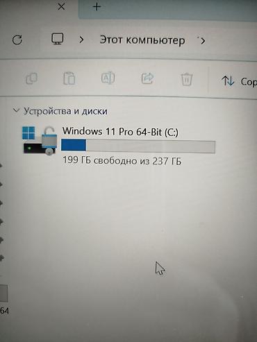 hp elite: HP Pavilion 15 – тонкий серебристый ноутбук с экраном и алюминиевым — 2