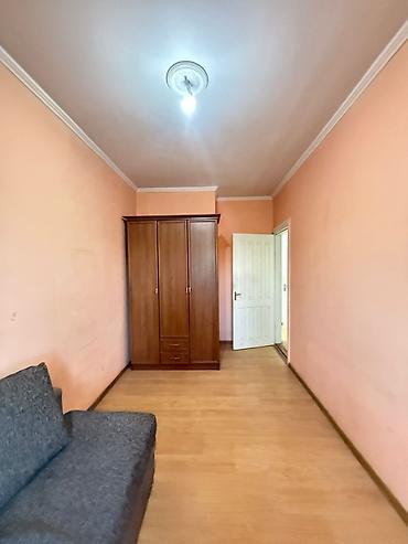зал: 4 комнаты, 112 м², Золотой квадрат Индивидуалка, 4 этаж, Старый ремонт — 9