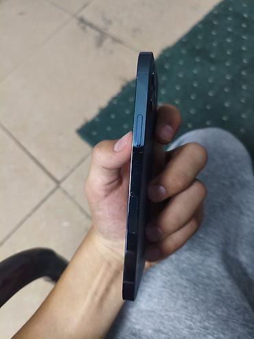 Apple iPhone: Айфон в хорошем состояние есть фейс айди экран родной без дефектов — 5
