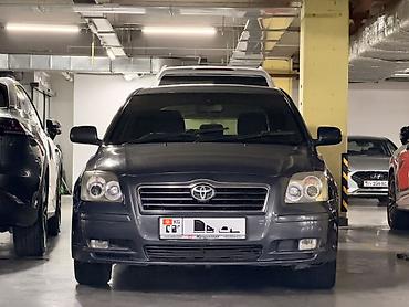 Toyota Avensis: 2004 г., 2 л, Автомат, Бензин, Седан