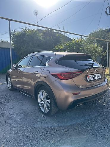 меняю на скот: Infiniti : 2017 г., 2 л, Робот, Бензин, Кроссовер — 4