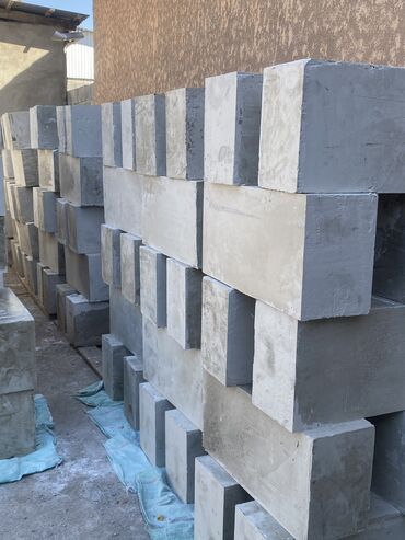 покрывало для ковров: Пеноблок, 600x200x300, D700