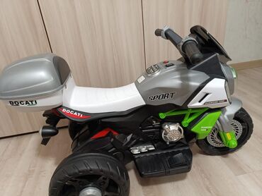 Другой детский транспорт: Продаётся новый мотоцикл. Покупали год назад за 7500сом ни разу не