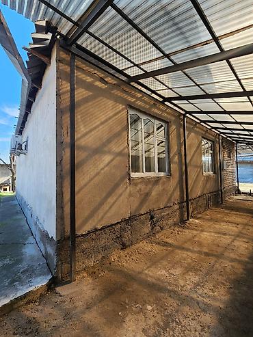 Продажа коттеджей и домов: 🏡 Срочно продается дом в ж/м Ак-Босого, г. Бишкек Продается уютный — 10