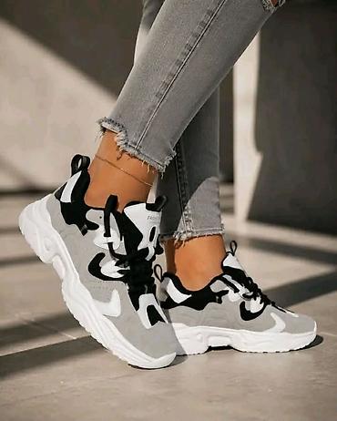 all star patike duboke: Sportske patike – crno‑belo‑sive - Moderan, dinamičan dizajn sa — 1