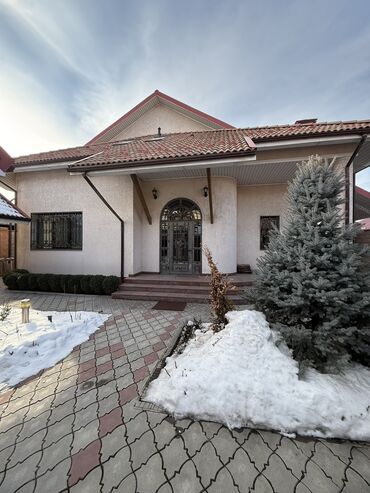 продается особняк: Дом, 400 м², 10 комнат, Риэлтор, Дизайнерский ремонт