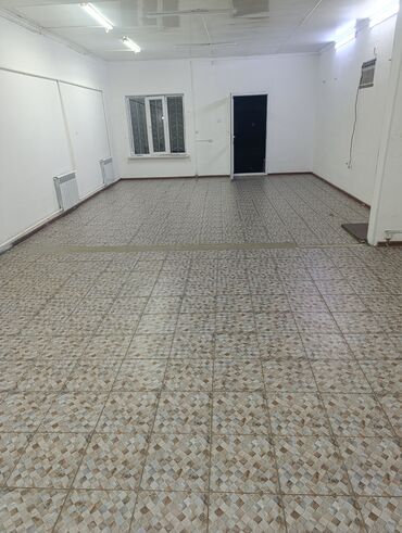 дом раздолный: Сдается помещение в аренду 100 м2 в центре Токмока Электричество