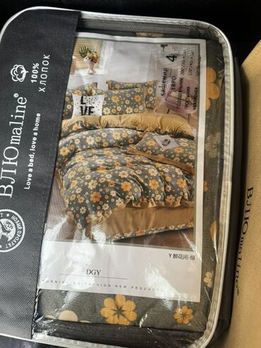 Комплекты постельного белья: Комплекты постельного белья (несколько расцветок) 1.5 спалки и 2х — 13