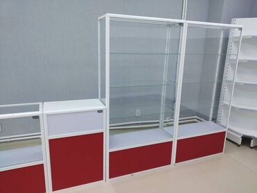 витрина для салона: Прилавок витрина, витрина стеклянная, торговые витрины металлические