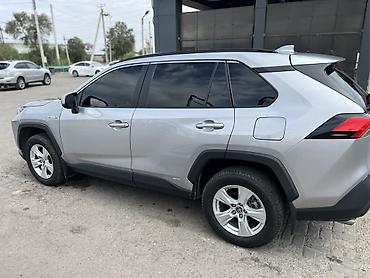 Toyota: Toyota RAV4: 2019 г., 2.5 л, Автомат, Гибрид, Кроссовер — 4
