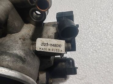 Auto delovi: Klapna gasa Lada 21214 Niva 1.7i br.1. Polovno, ocuvano. Skinuto sa — 8