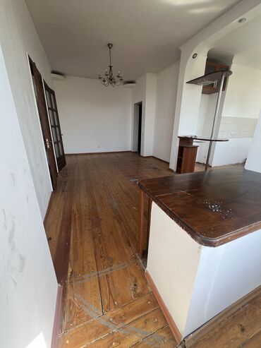 Продажа квартир: 3 комнаты, 58 м², Индивидуалка, 5 этаж, Старый ремонт — 5