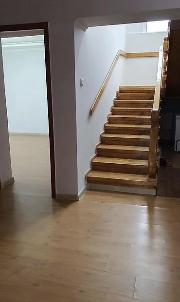 Долгосрочная аренда домов: 300 м², 7 комнат — 9