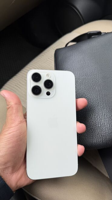 Apple iPhone: IPhone 15 Pro Max, Б/у, 256 ГБ, White Titanium, 90 %