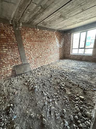Продажа коттеджей и домов: 🔥Продается Дом 🔥 🏡Район: Оскон Ордо ✅Участок: 4соток 📍Площадь: 255 — 12