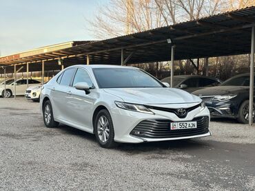 тайотта ярис: Toyota Camry: 2019 г., 2.5 л, Автомат, Бензин