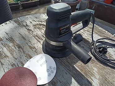 Električne brusilice: Originalna BLACK&DECKER ekscentar šlajferica snage 330W. Prečnik — 3