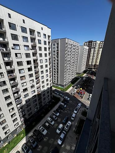 12: 3 комнаты, 87 м², Пишпек Элитка, 12 этаж, ПСО (под самоотделку) — 1
