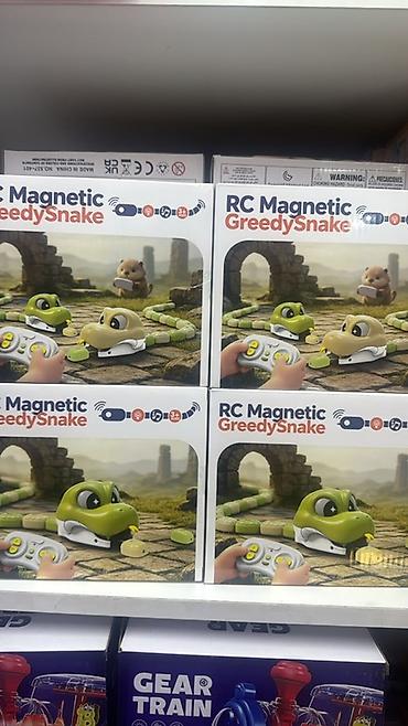 игрушка змея: RC Magnetic Greedy Snake — интерактивная радиоуправляемая — 1