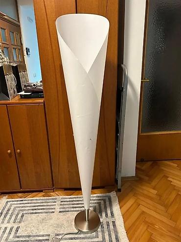 Stilske lampe: Podna lampa Tulip – bela, EU utikač, 1x E27 - Dizajn inspirisan — 12