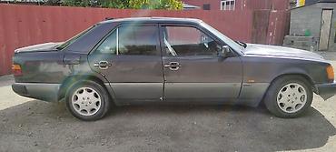 Mercedes-Benz: Mercedes-Benz E-Class: 1991 г., 2 л, Механика, Бензин, Седан — 4