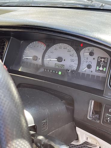 Mitsubishi: Mitsubishi Delica: 2005 г., 3 л, Автомат, Бензин, Минивэн — 13