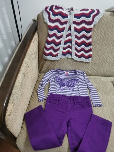 siroke pantalone: Bundle: T-shirts, Pants, Vests, For girls, age: 3-4 years