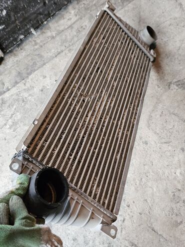 Радиаторы: Интеркулер mercedes-benz sprinter (00-2006г.В.) om611. Оригинал б/у — 9