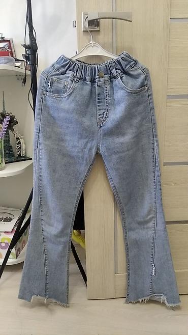 Другие детские вещи: Вещи на девочку 7 лет по 200с. джинсы на 7-8 лет по 400с Зимняя — 10