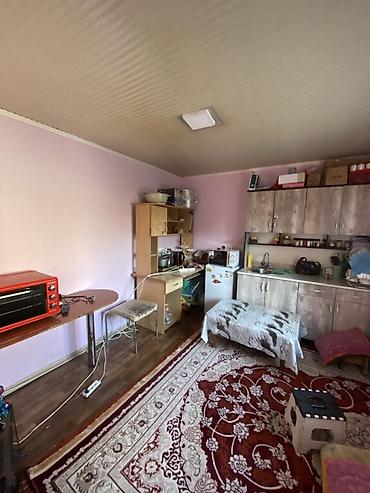 Продажа коттеджей и домов: 🏡 Продается частный дом с месячным доходом 📍 Адрес: г. Бишкек, Гоин — 17