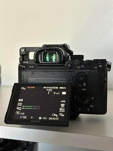 видеокамера для съемки: Беззеркальная камера Sony α7 III (ILCE‑7M3) в оригинальном кейдже — 2