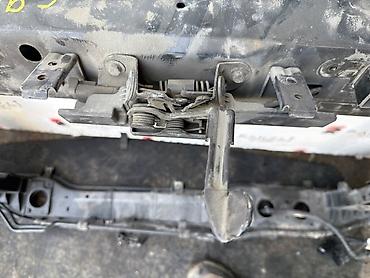 step: Замок капота KIA Carnival YP D4HB 2017 (б/у) — 1